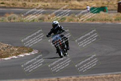 media/Apr-19-2025-AHRMA (Sat) [[3d98ca3309]]/Race/Group 5/Turn 4/